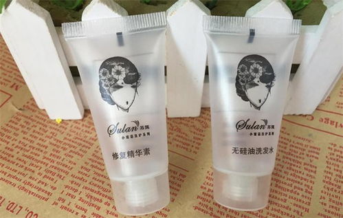 光影藝術(shù)與視覺營(yíng)銷 蘇嵐化妝品的產(chǎn)品攝影與店鋪美學(xué)